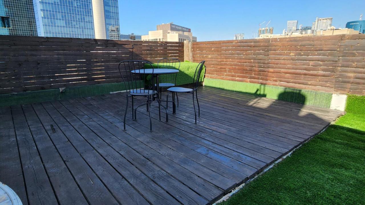 דירת גג Wow מול רוטשילד תל אביב Apartment Luaran gambar