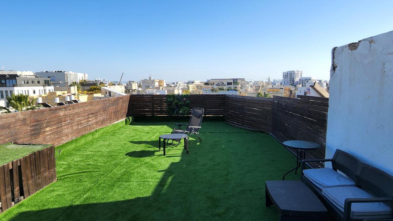דירת גג Wow מול רוטשילד תל אביב Apartment Luaran gambar